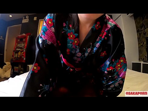 ❤️ Ung cosplay-jente elsker sex til orgasme med en sprut i en hestekvinne og en blowjob. Asiatisk jente med hårete fitte og vakre pupper i tradisjonell japansk drakt i amatørvideo som viser onani med jævla leker. Sakura 3 OSAKAPORN. ️  Sex hos oss ❌